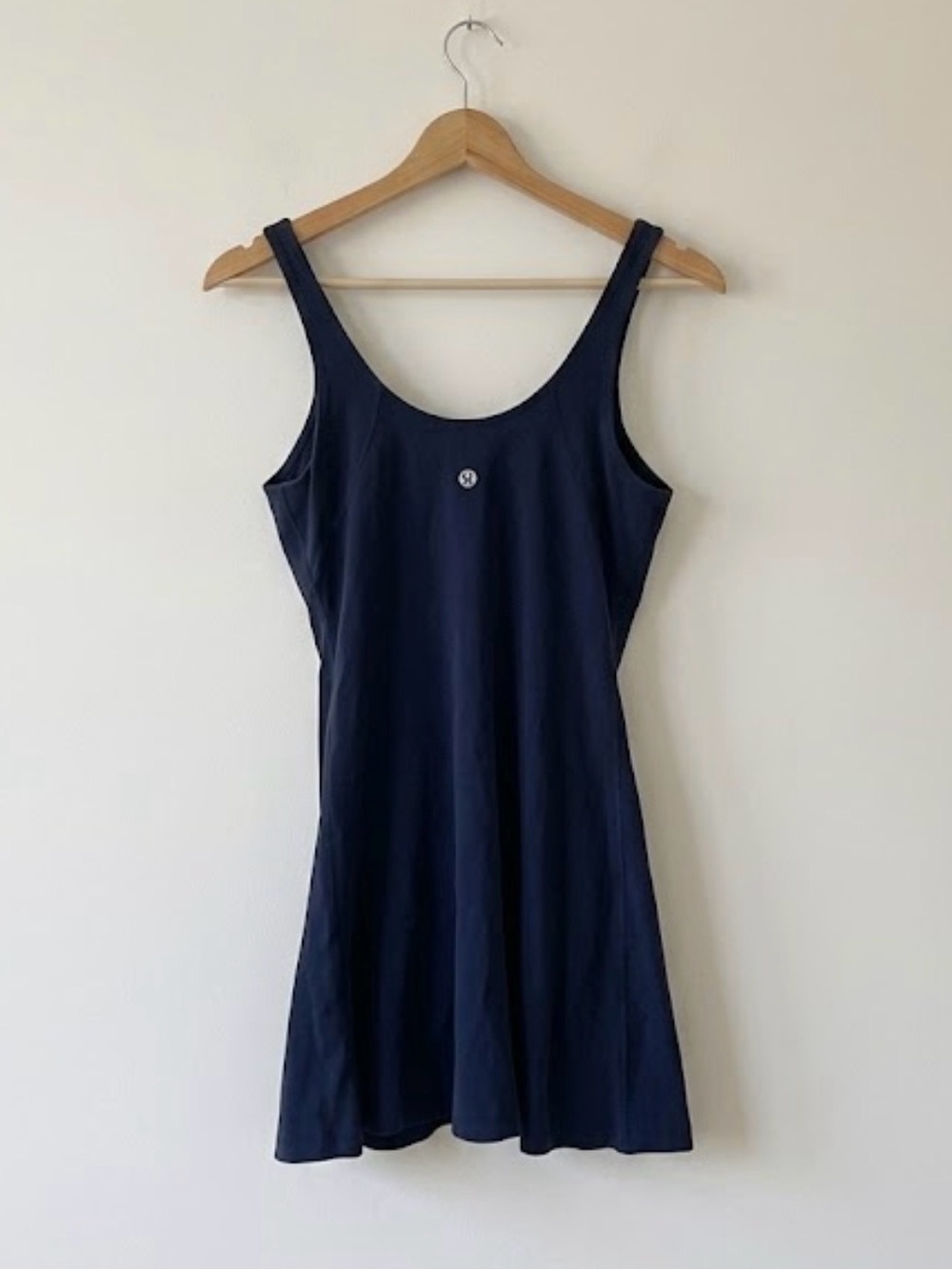 Lululemon align dress size 8 retails $150